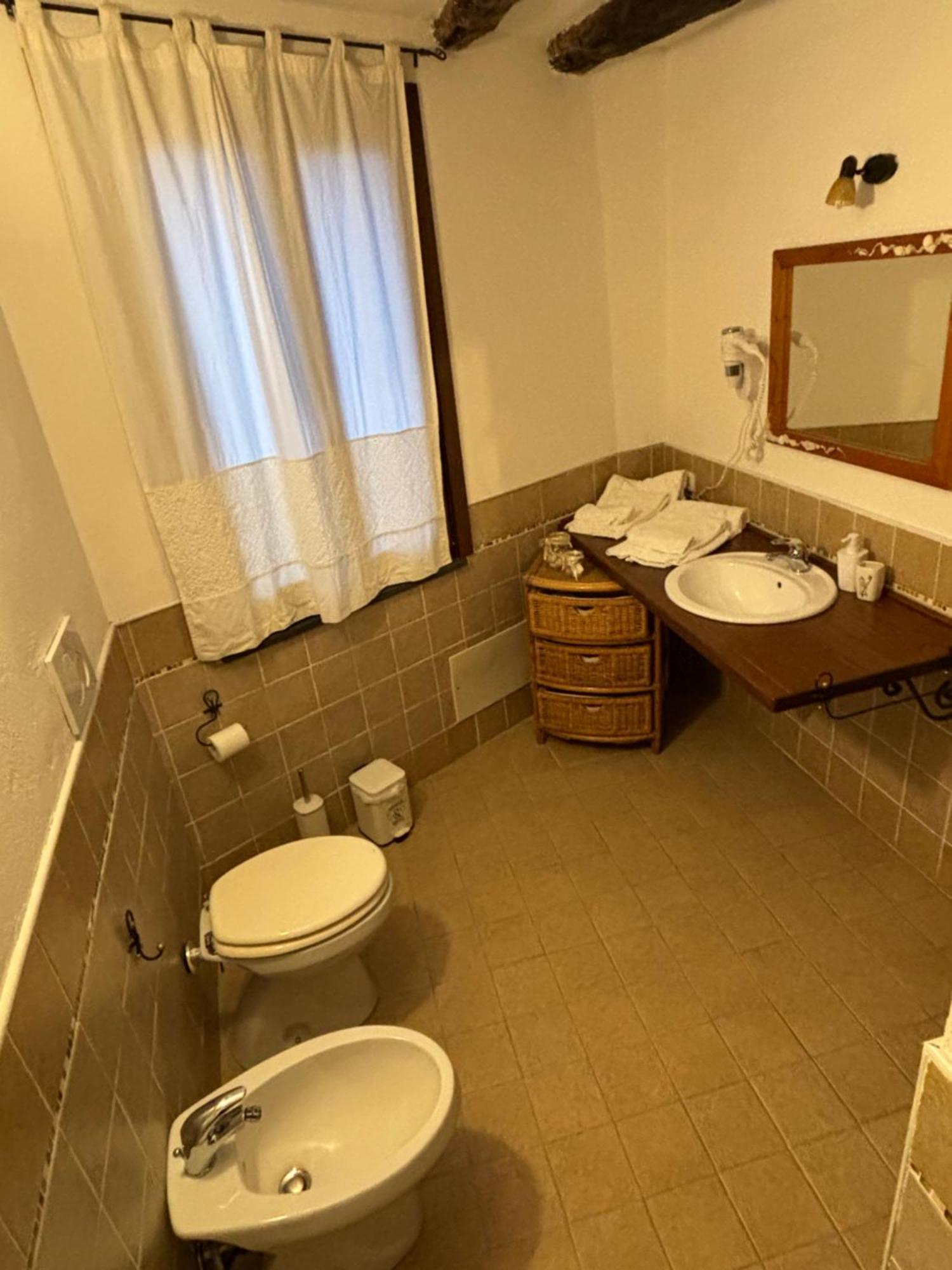 B&B Casa Doria Кастелсардо Екстериор снимка