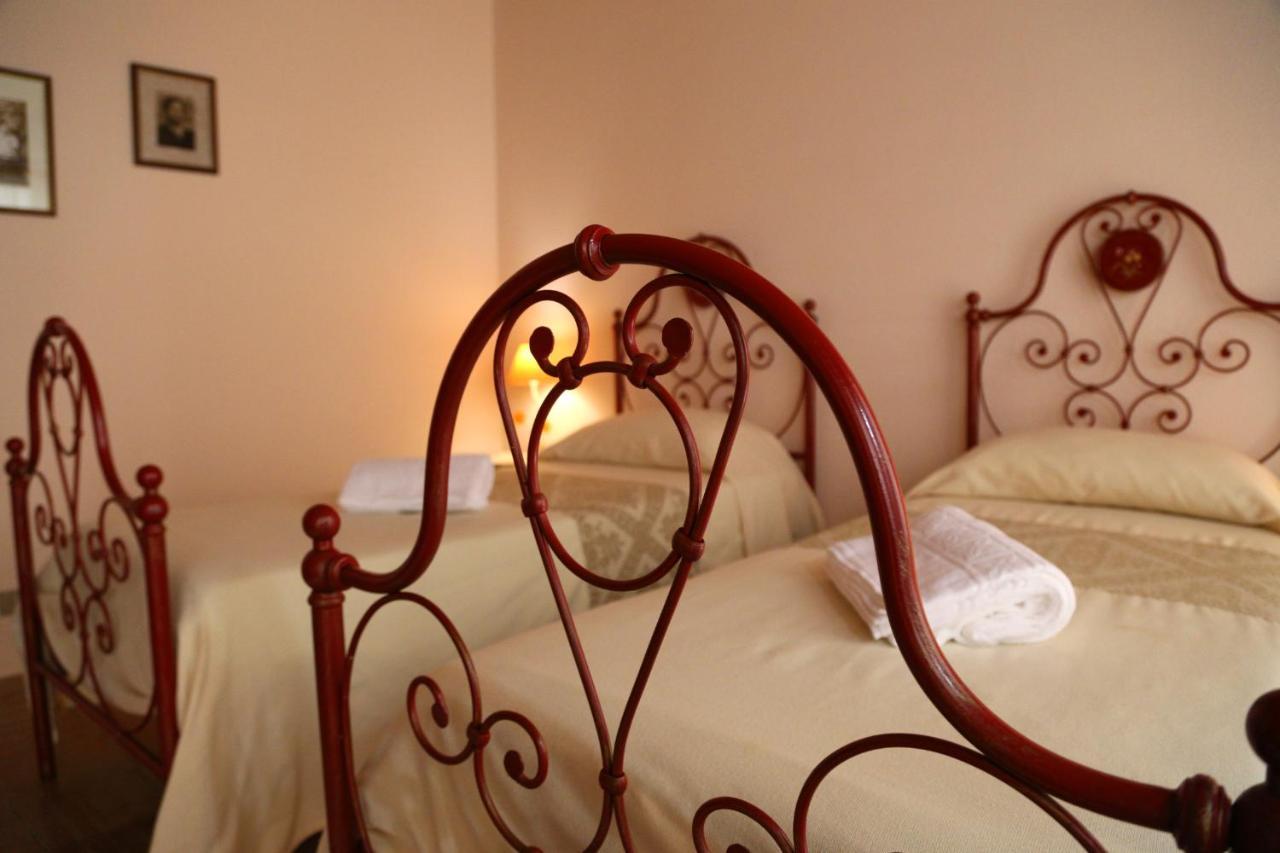 B&B Casa Doria Кастелсардо Екстериор снимка