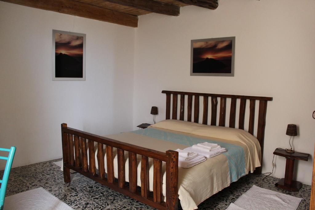 B&B Casa Doria Кастелсардо Стая снимка